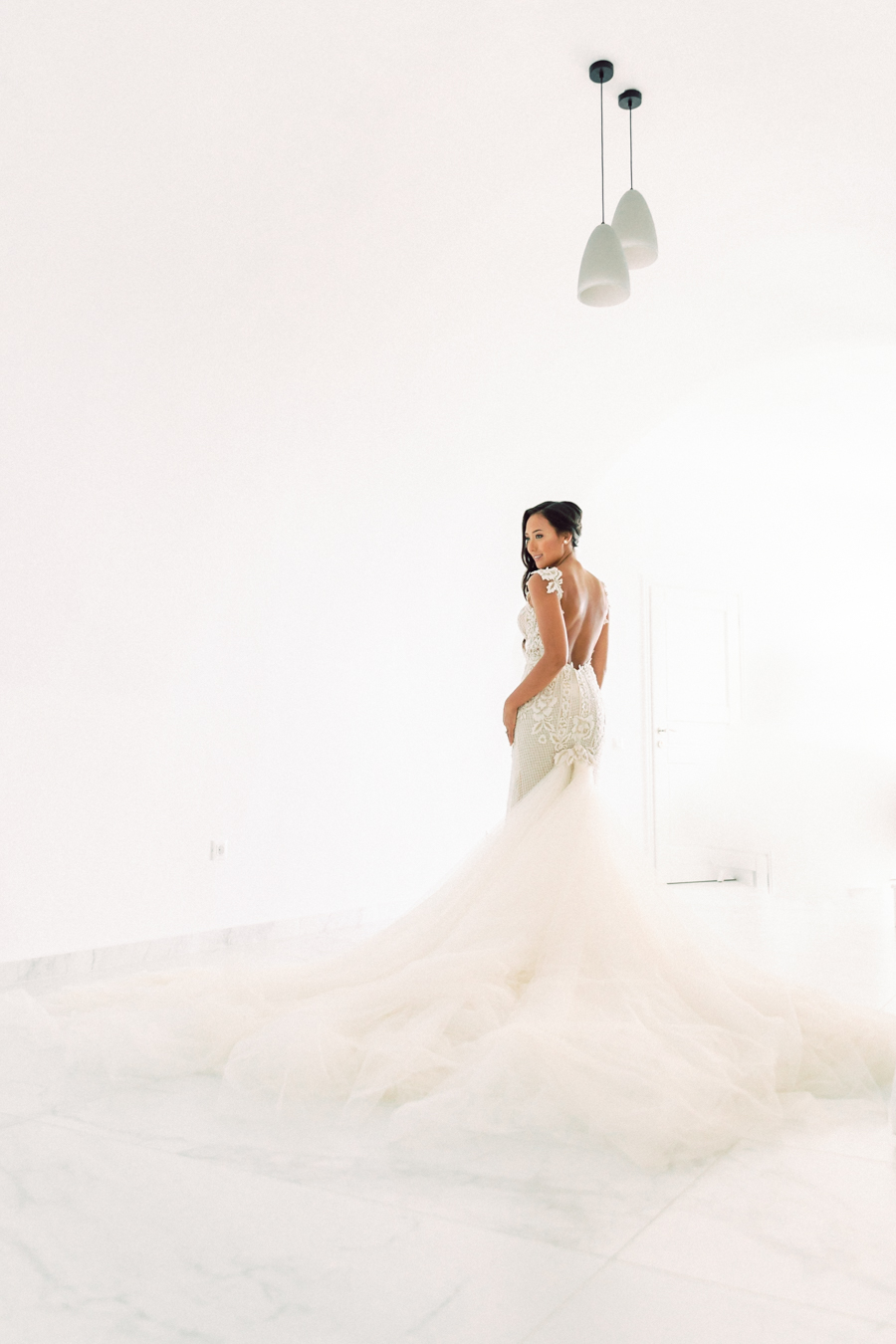 Santorini_bridal_makeup_hair